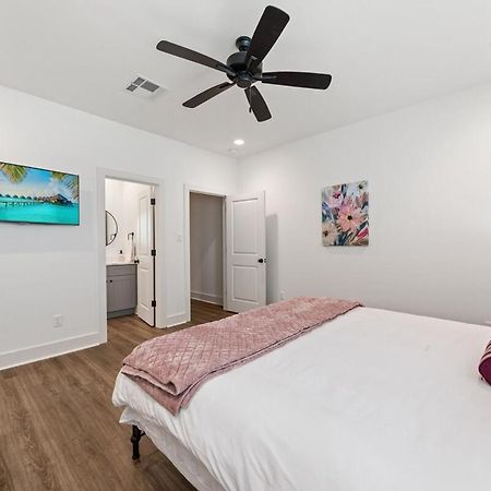 New Thibodeaux House Cajun Luxury 65 Tv Fast Wifi Apartment Лафайет Екстериор снимка
